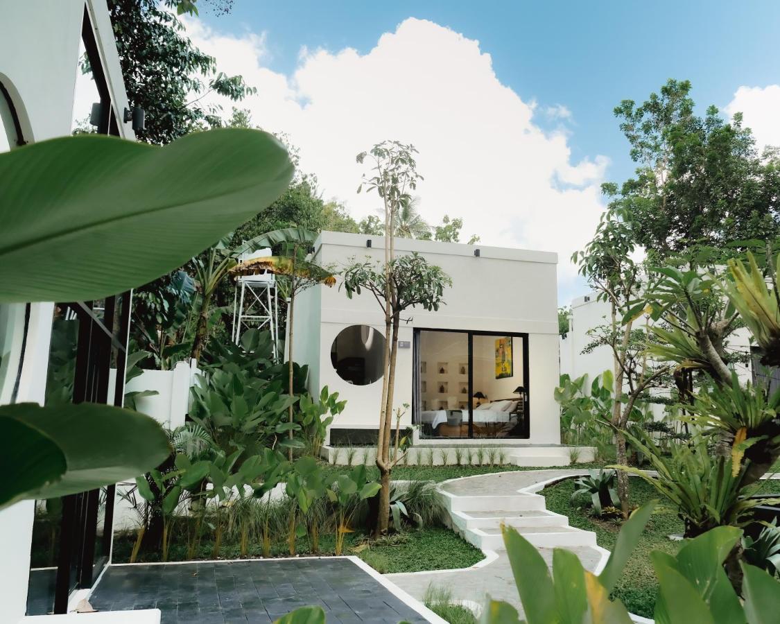 The Volter Yogyakarta Villa Ngingas Exterior photo